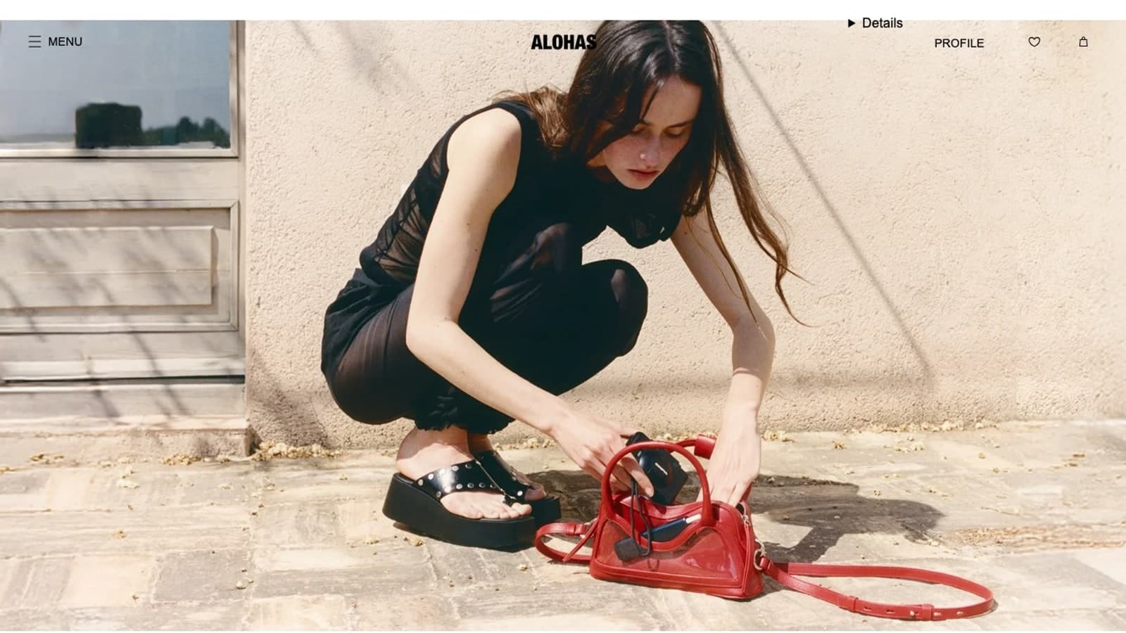 Captura de la home de ALOHAS, tienda oficial de sandalias.