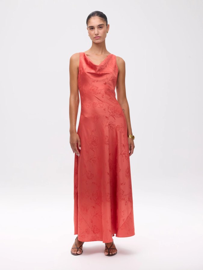Marcia Coral vestido midi