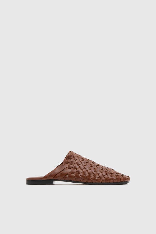 Bunto Woven Loafer Chestnut