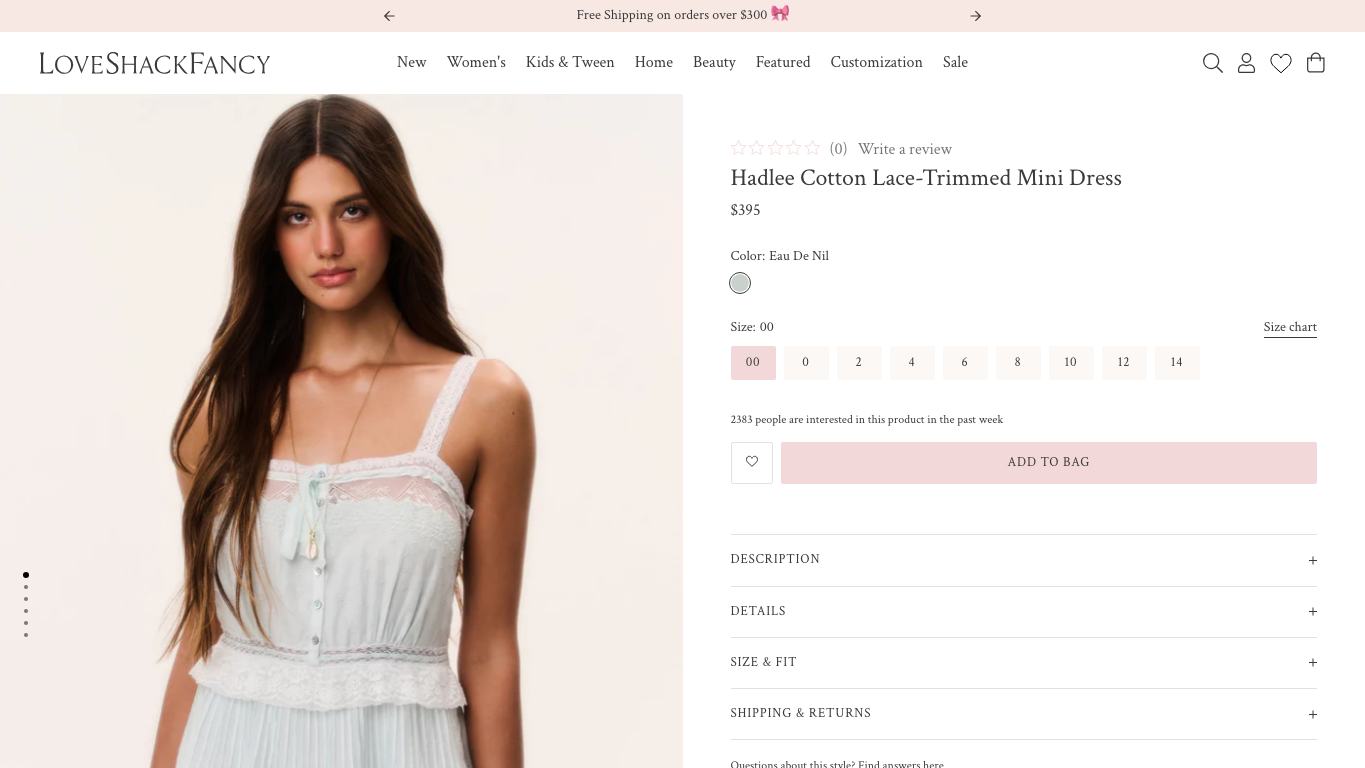 Captura real de una ficha de producto de LoveShackFancy