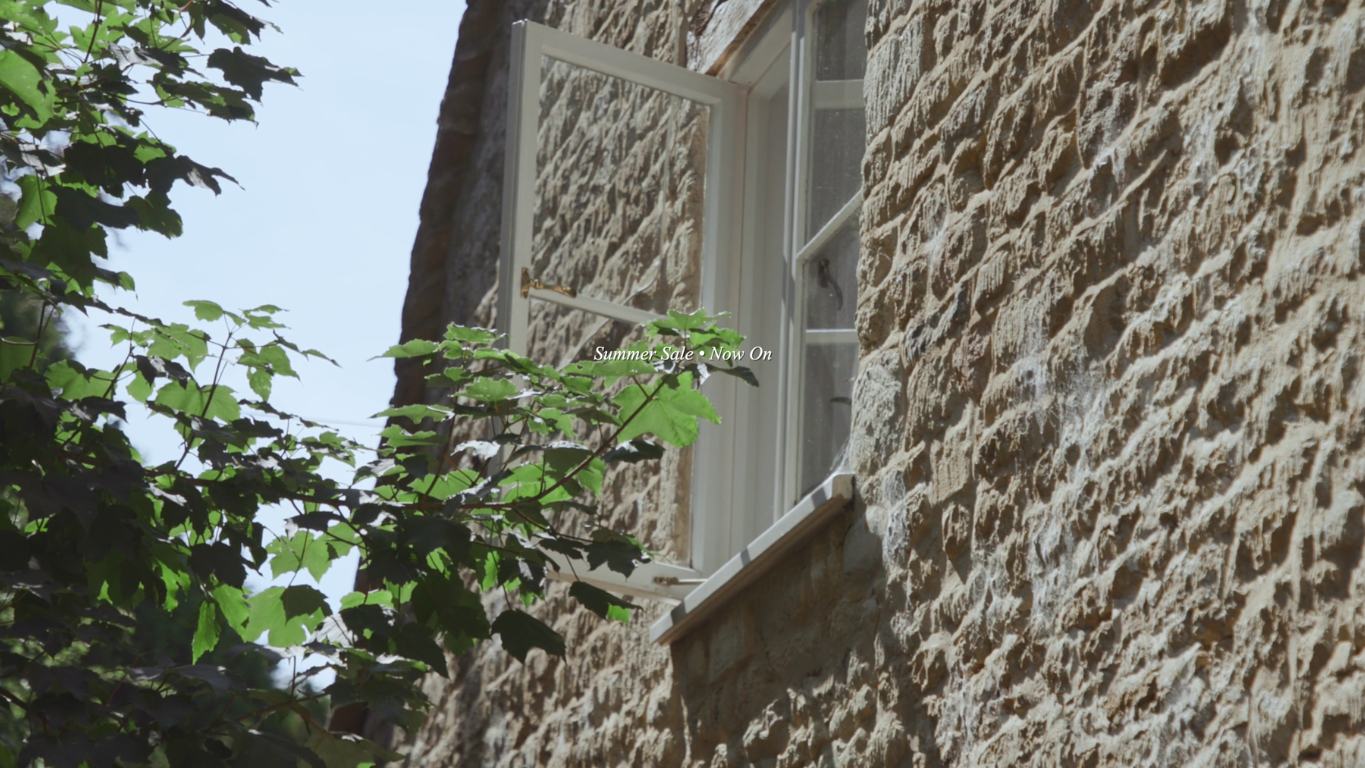 Captura real de la home de Olive Clothing